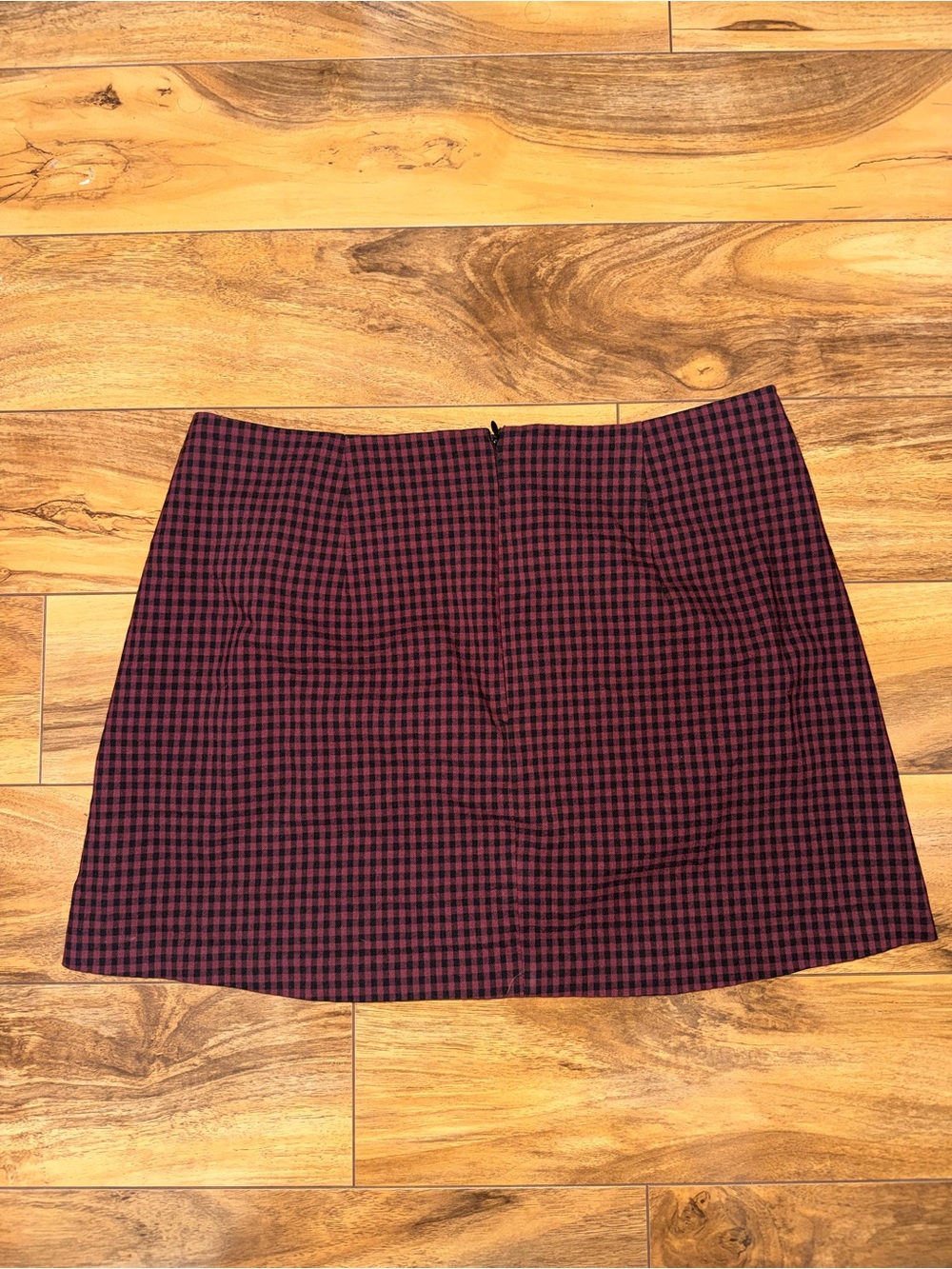 Urban Outfitters Burgundy and Black Mini Skirt - Picture 2 of 5